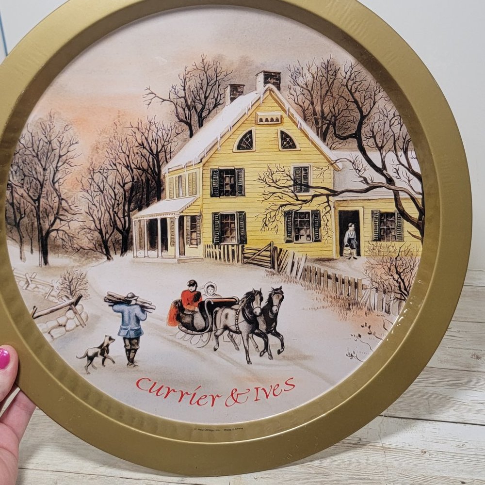 Vintage Currier And Ives Tin Tray Circle 13" Serving‎